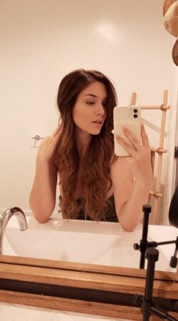 Thaís Calorosa a Companhia Que Você Sempre Desejou