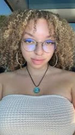 Micaela Obscura Atração e Sedução em Cada Encontro