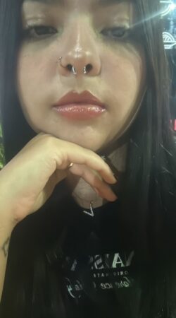 Geovana Íntima Desperte Seus Desejos e Realize Fantasias Inesquecíveis